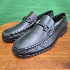 100% authentic Salvatore Ferragamo Gancini Leather Loafers Men's 9.5 EEE